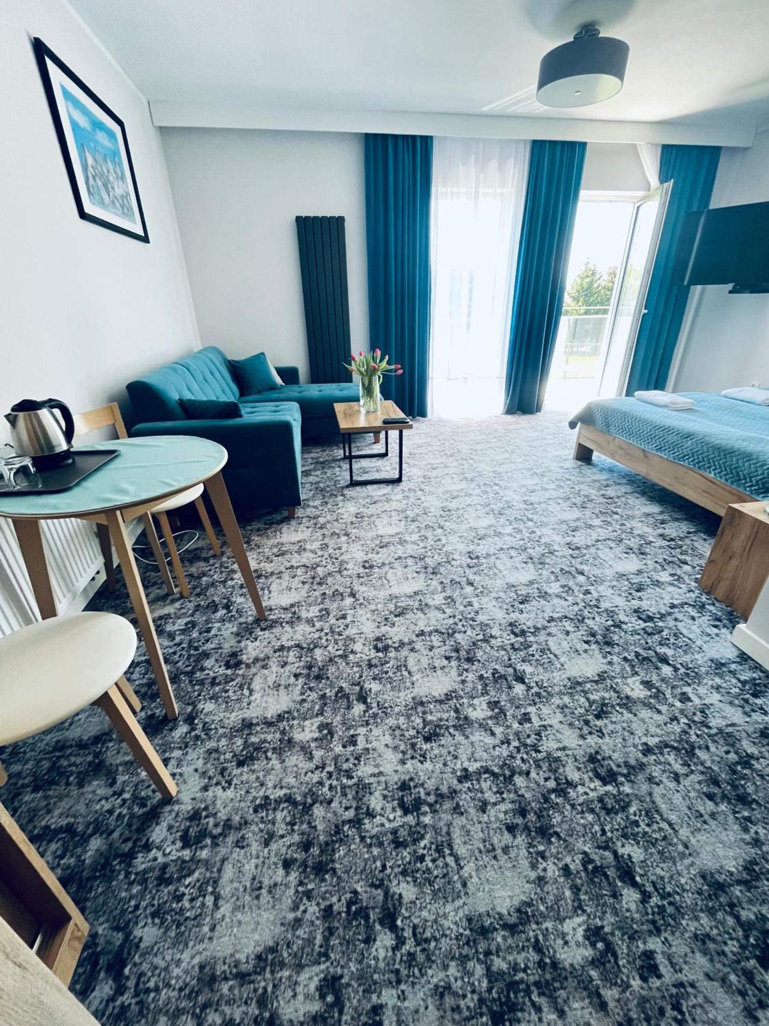 La Park Aparthotel Kudowa-Zdrój Extérieur photo