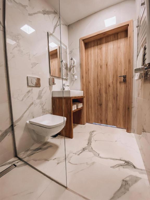 La Park Aparthotel Kudowa-Zdrój Extérieur photo